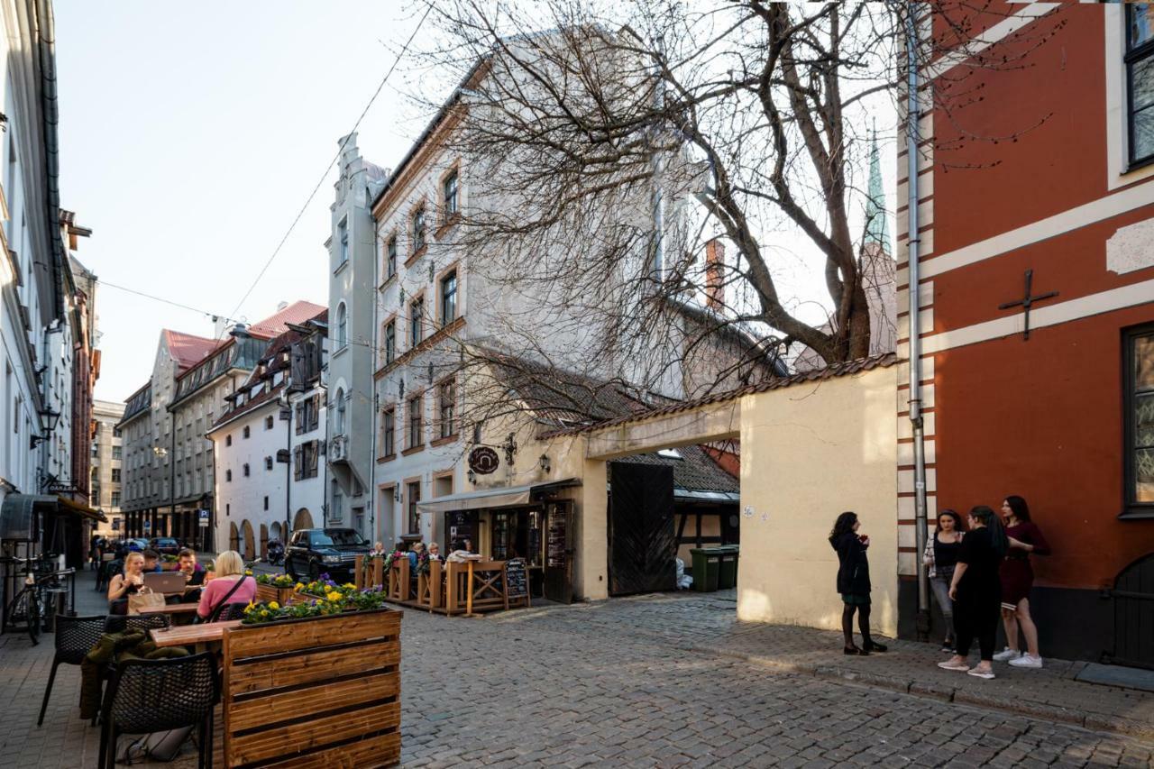 Old Riga Aldaru Street 2 Level Apartment With Terrace Luaran gambar